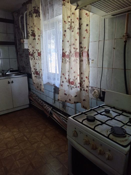 Продам два дома на одном участке.