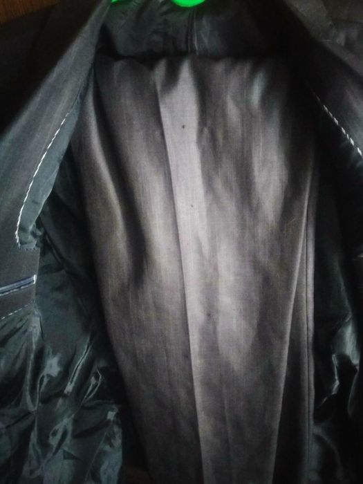 Класичний костюм