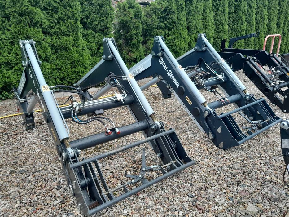 Ładowacz czołowy  MT02, Renault Zetor MTZ Ursus 914 Metal Technik  MT 02