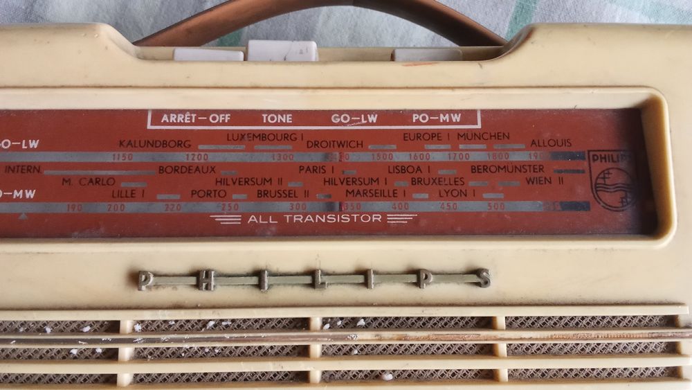 Radio antigo Philips "All TRANSISTORr"