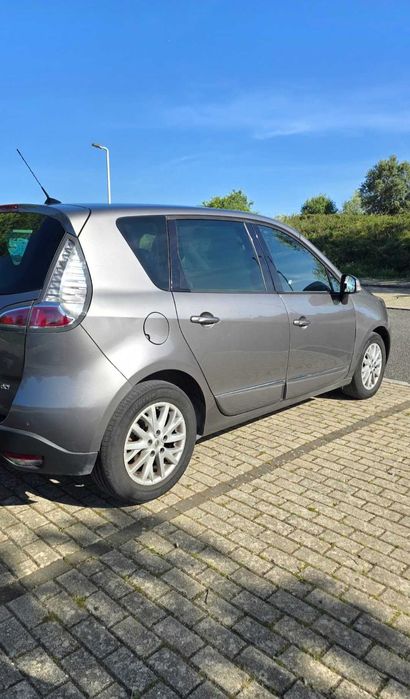 Renault Scénic 1.5 dCi 110 | 1 Dono | Muito Estimado | Injetores Novos