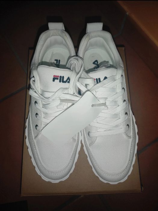 Sapatilhas FILA novas