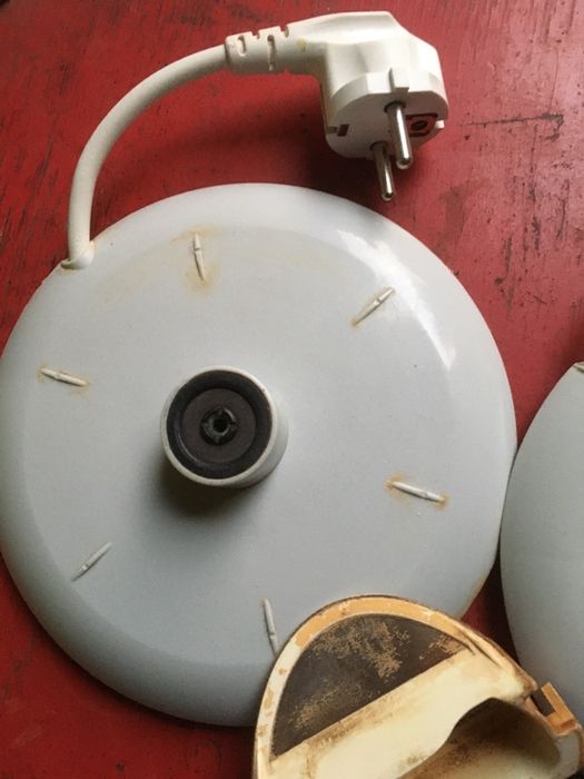 Części do czajnika elektrycznego Zelmer Pelikan 333