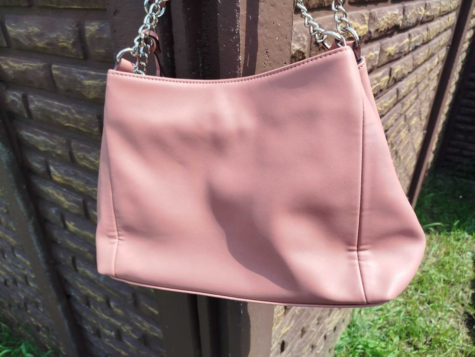 Сумка стильна жіноча розова