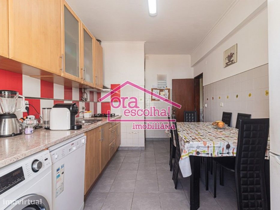 Apartamento T3 com 95 m2 na Amora! — Amora, Setúbal