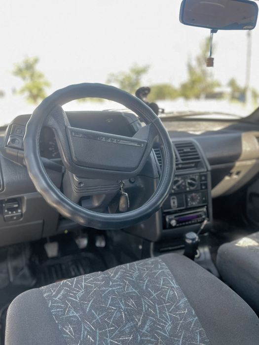 Lada ваз-2110 десятка 2003г