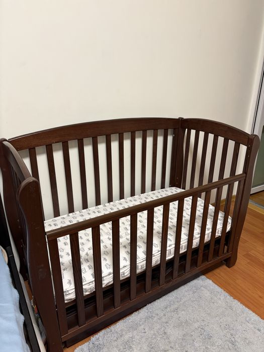 Ліжечко дитяче