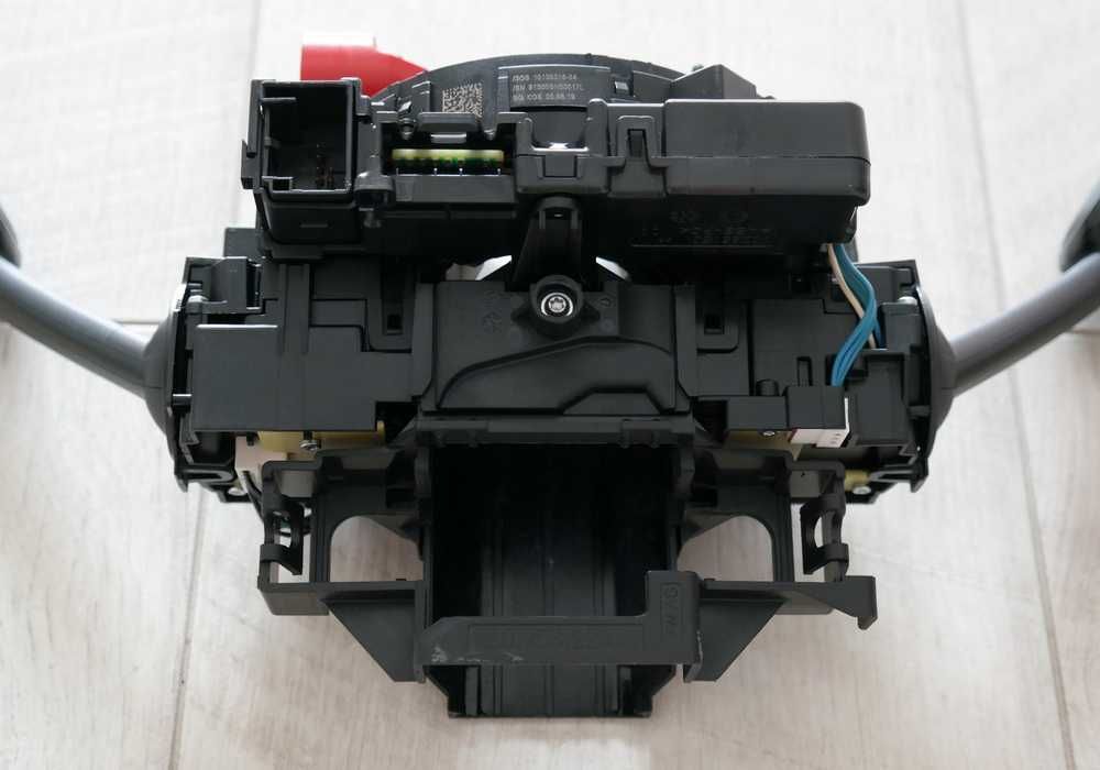 Стрекоза (подрулевые переключатели + подрулевой шлейф) VW MQB