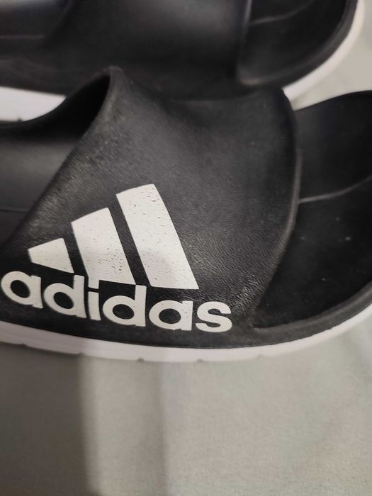 Klapki damskie czarne Adidas rozmiar  26