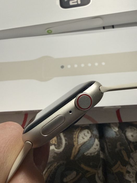 Продам apple watch se