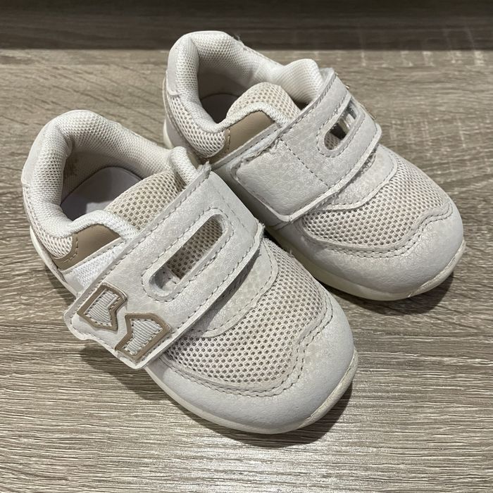 Кросівки дитячі