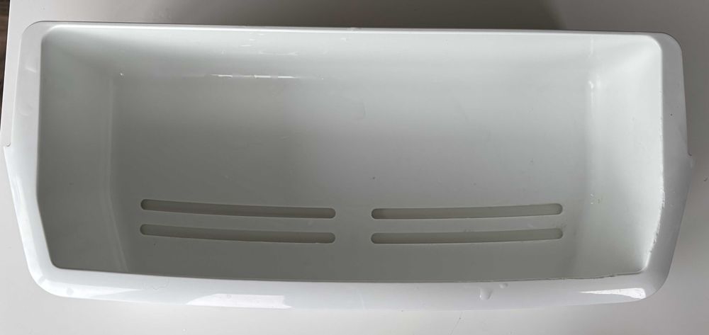 do lodówki side by side LG GR-L227HLQV, tu środkowa półka drzwi