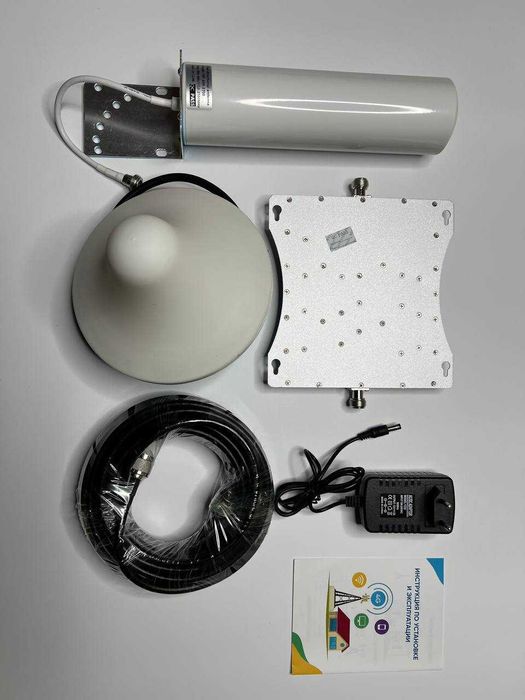 Репитер GSM 4 диапазона 900 1800 2100 2600, усилитель связи 3G 4G LTE