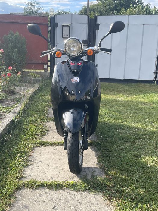 Продам мопед Honda today