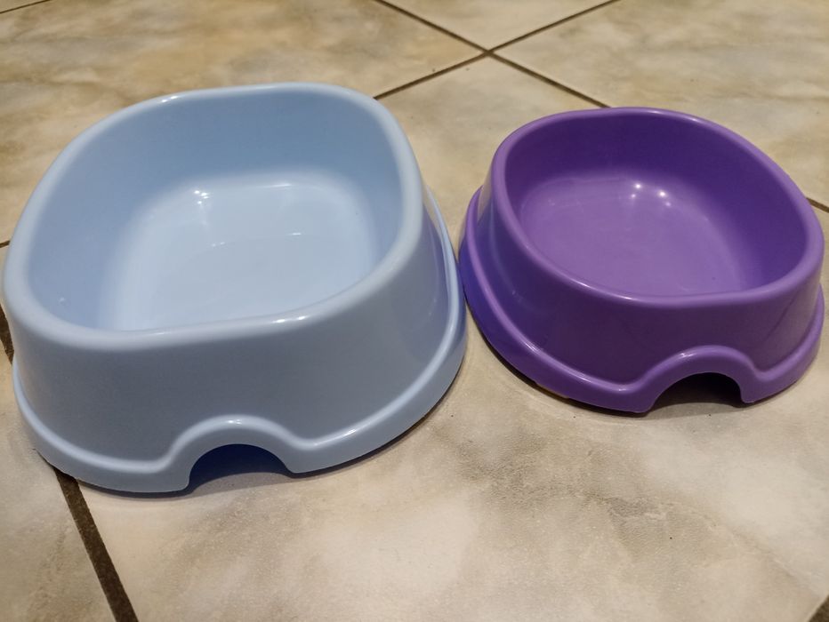 Миски для животных.