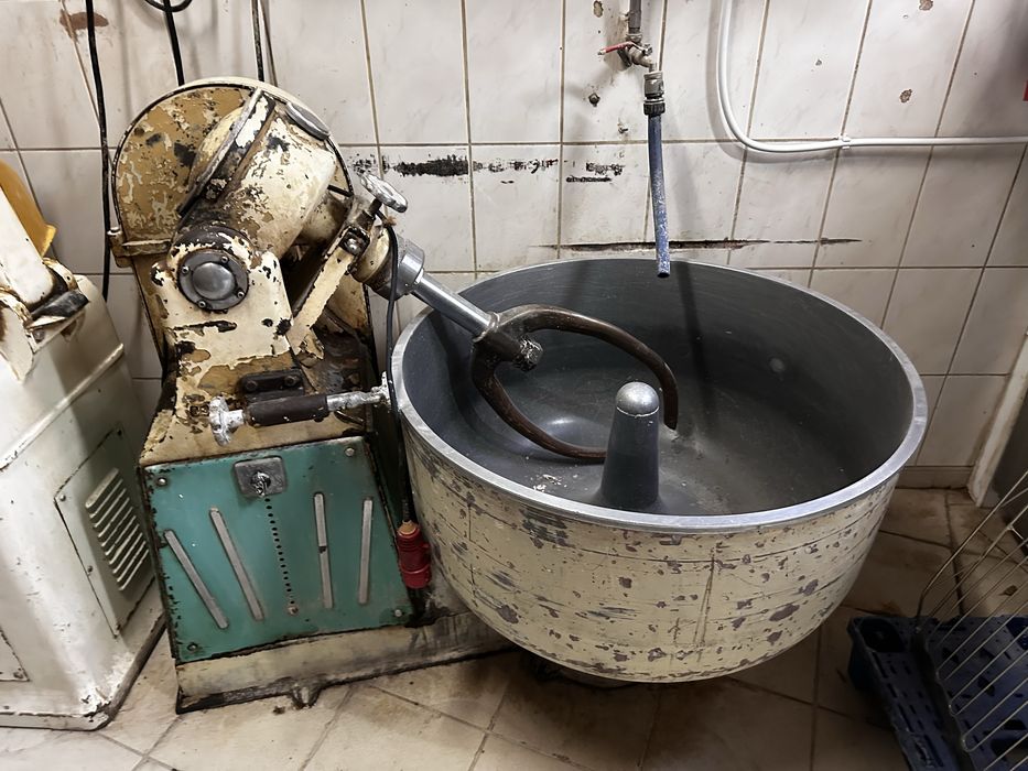 Vario material de fabrico de padaria