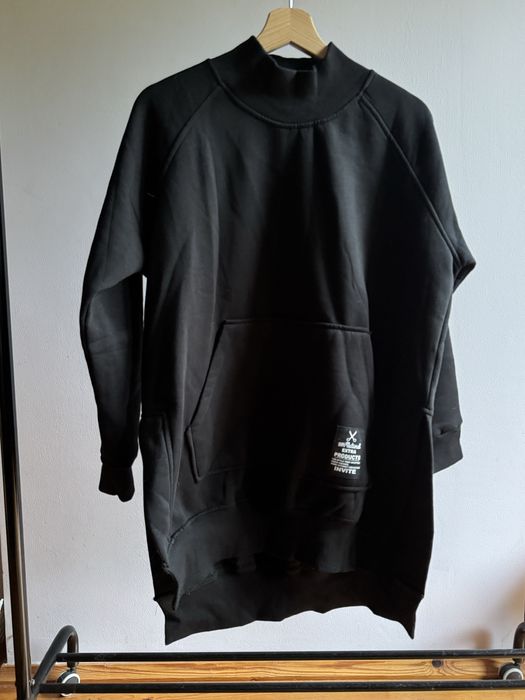 Bluza długa Megi S M L czarna stan idealnh