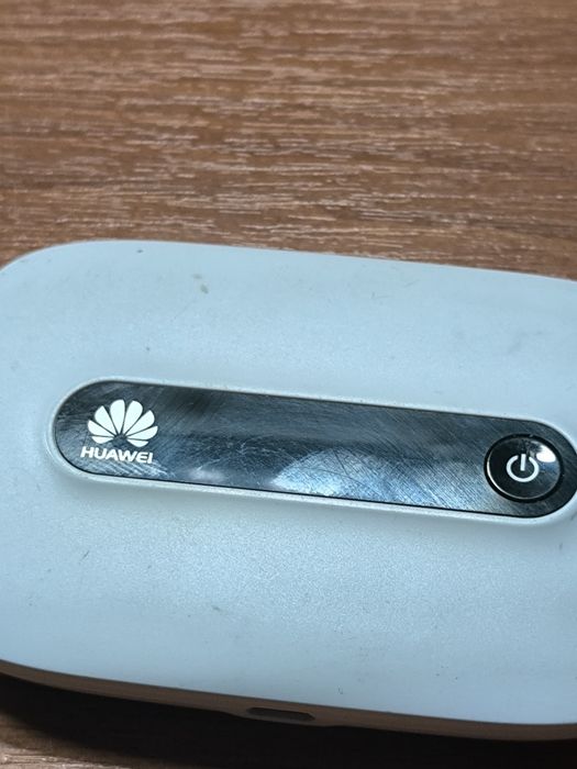 кишеньковий  Wi-Fi роутер Huawei EC5321u-2