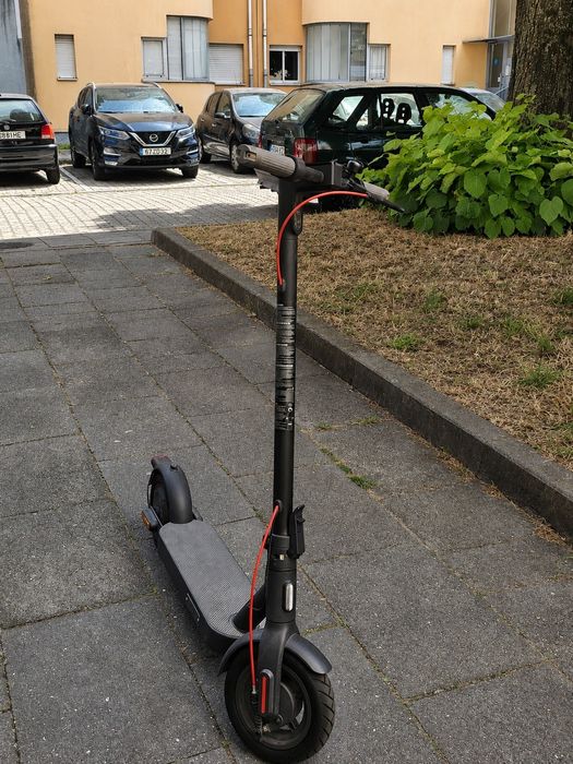 Xiaomi Electric Scooter 4 Pro 2nd Gen – 455 km | Estado impecável
