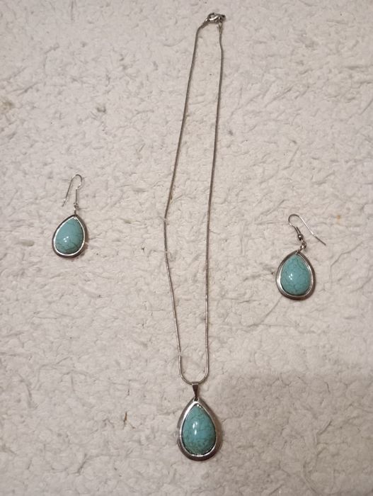 Komplet kolczyki i naszyjnik