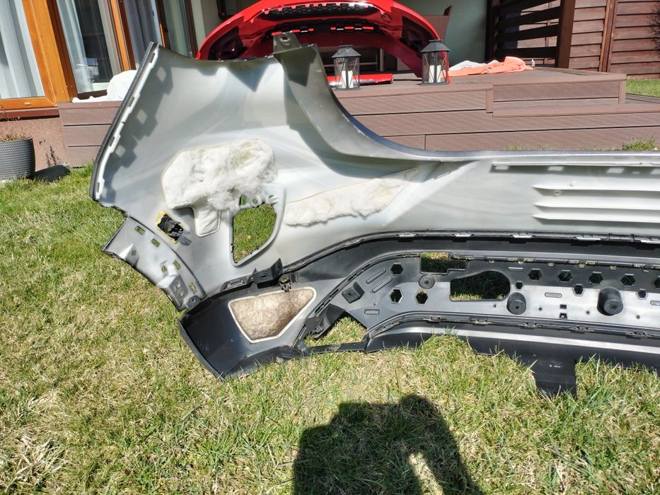 Zderzak tył tylny Ford Puma grafit bez lakierowania magnetic Grey