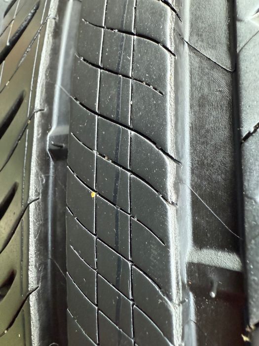 Продам гуму 175/65R14 MICHELIN