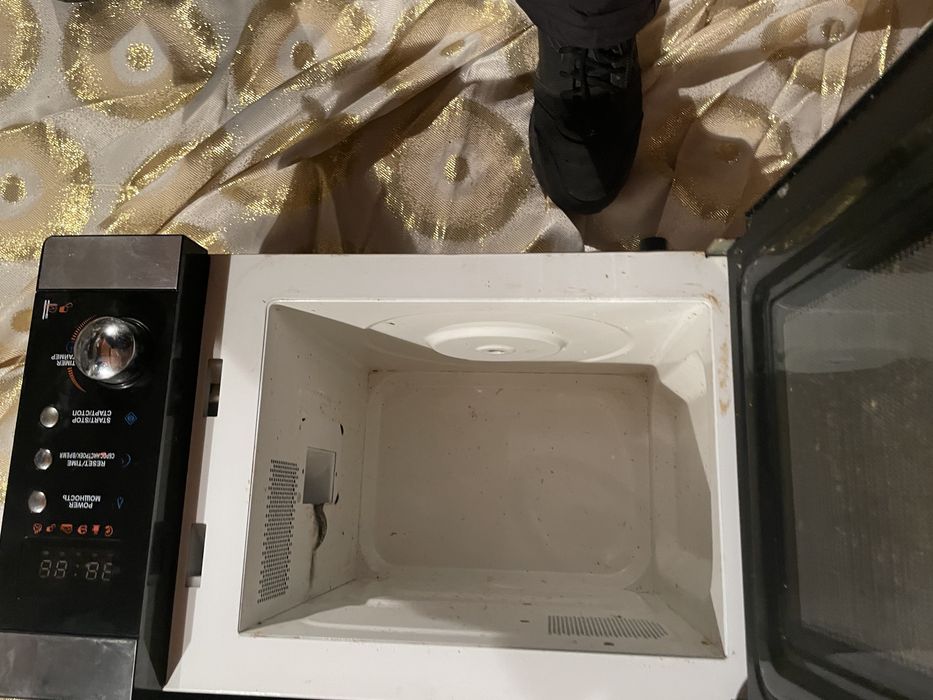 Продам микроволвку sonyo