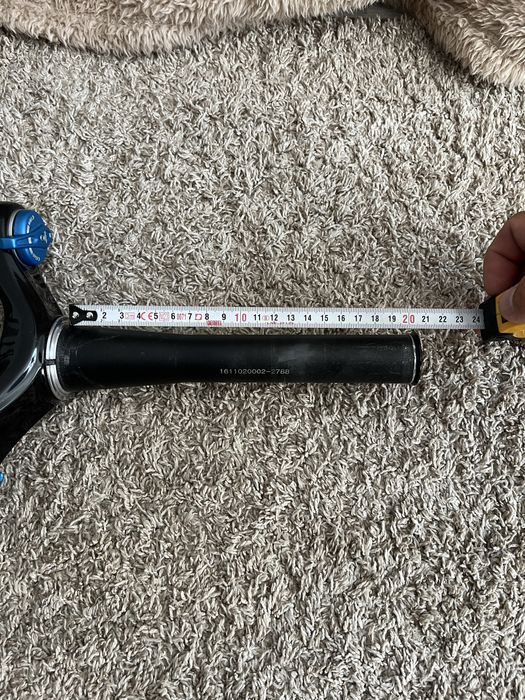 Fox Rhythm 34 – 27,5”+ / 29”, Skok 130 mm, Oś 15x110 Boost