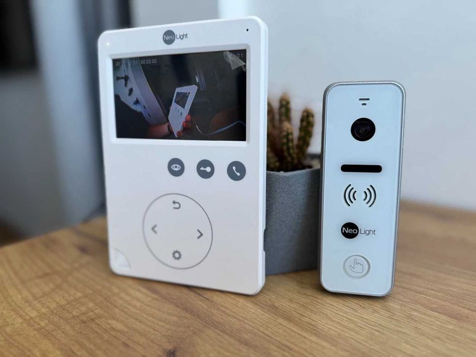 Комплект відеодомофона NeoLight TETTA+ і OPTIMA з пам'яттю