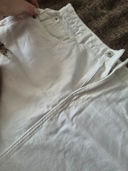 Спідниця біла джинс 38