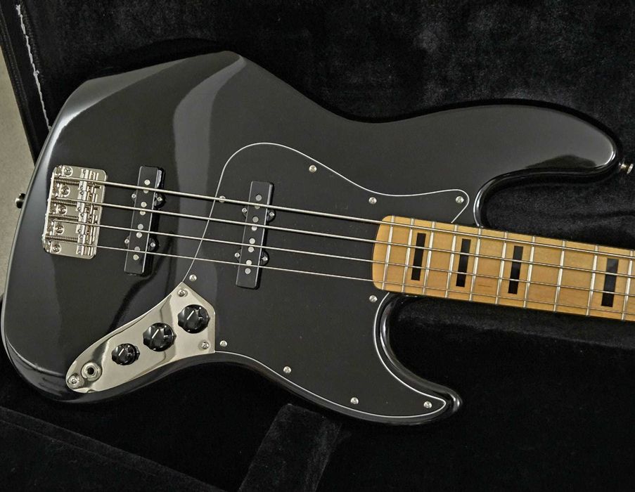 Fender Squier Jazz Bass 70's Classic Vibe Black