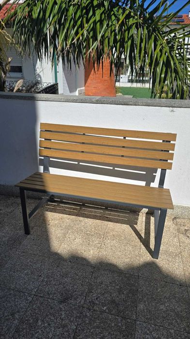 Banco de jardim de Ferro - Imita madeira