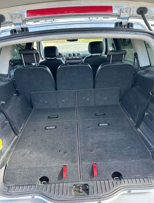 Ford Smax 2.2 Titanium 7Lug