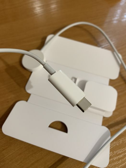 Зарядка Apple Watch оригинал магнитная зарядка  кабель из комплекта