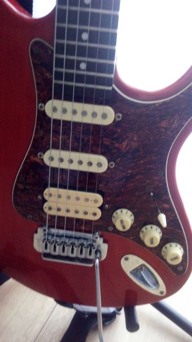 Gitara elektryczna