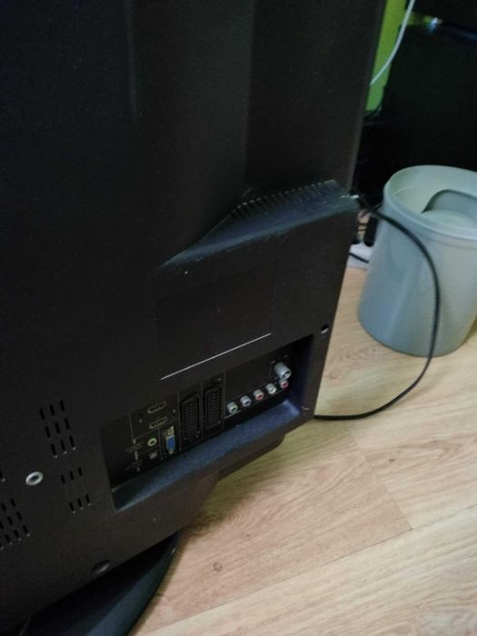 Telewizor TOSHIBA 100zl  bez pilota