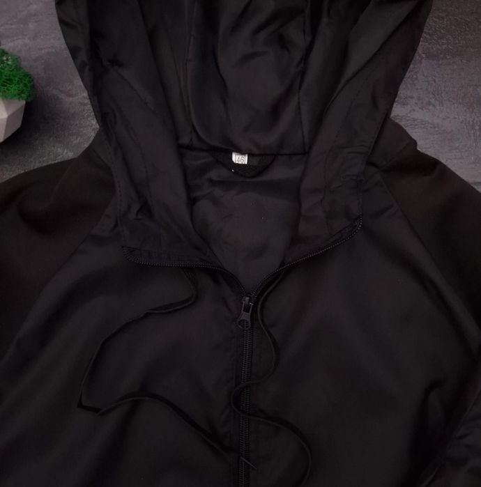 Костюм від «Nike» на плащівці