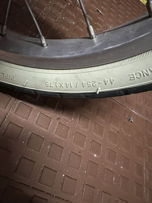 Bicicleta Roda 14 Criança Menina cor de Rosa