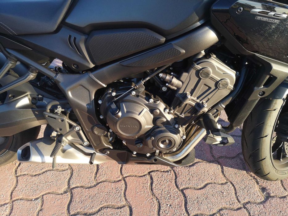 Honda CB650R Black