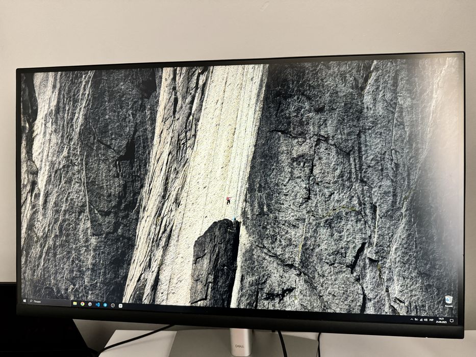 Dell P2721Q (27″ 4K)