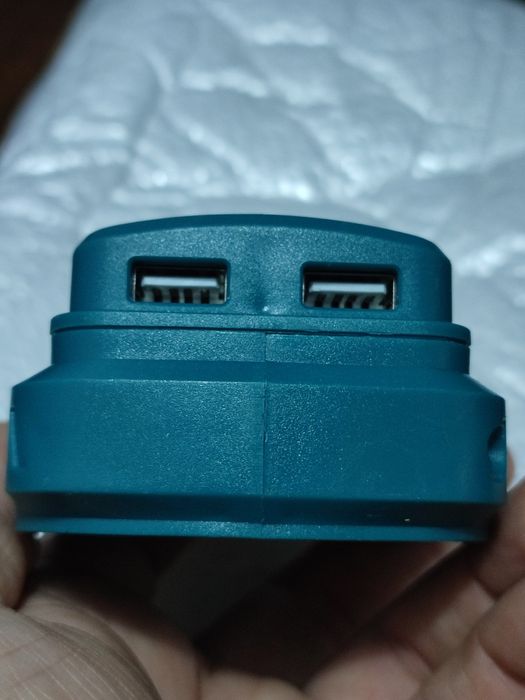 Адаптер USB power bank для аккумуляторов Makita с фонарем, для роутера