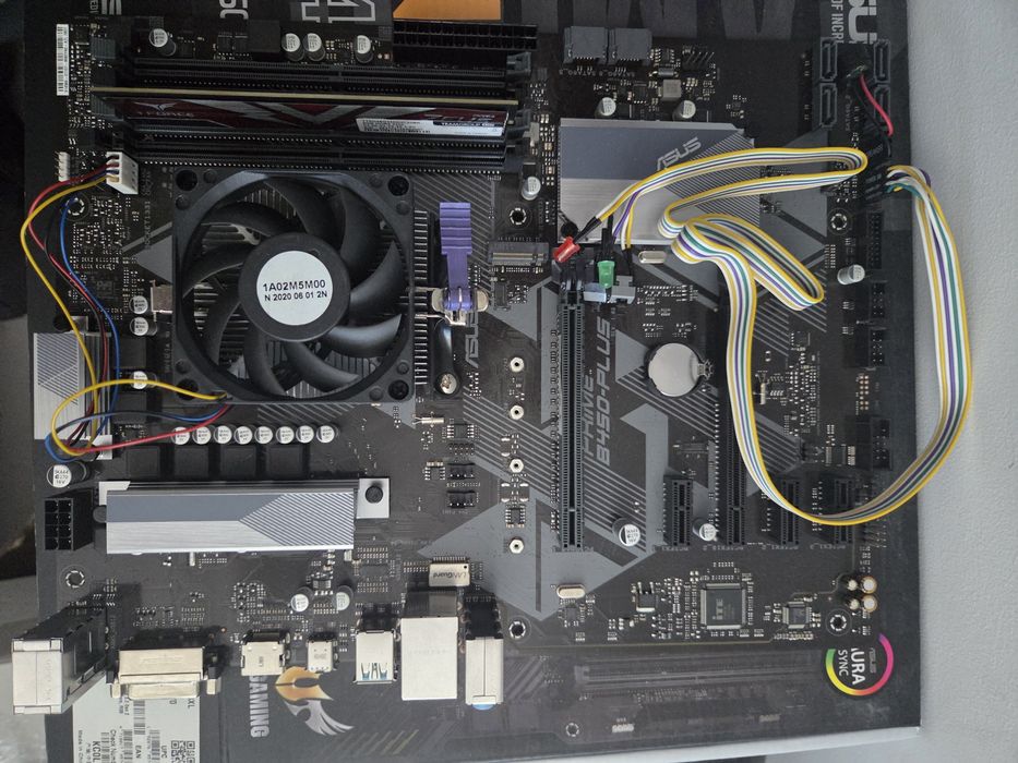 Motherboard B450 Plus Ram CPU