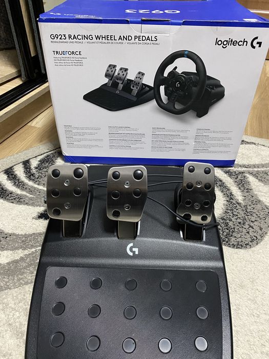 Кермо Logitech G923