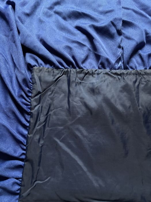 Narzuta na łóżko, kolor granatowy