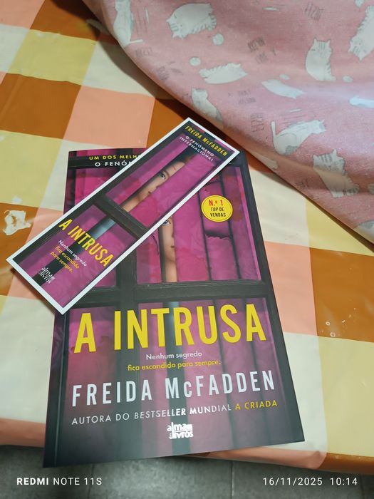Vendo livro NOVO a INTRUSA da FREIDA McFADDEN