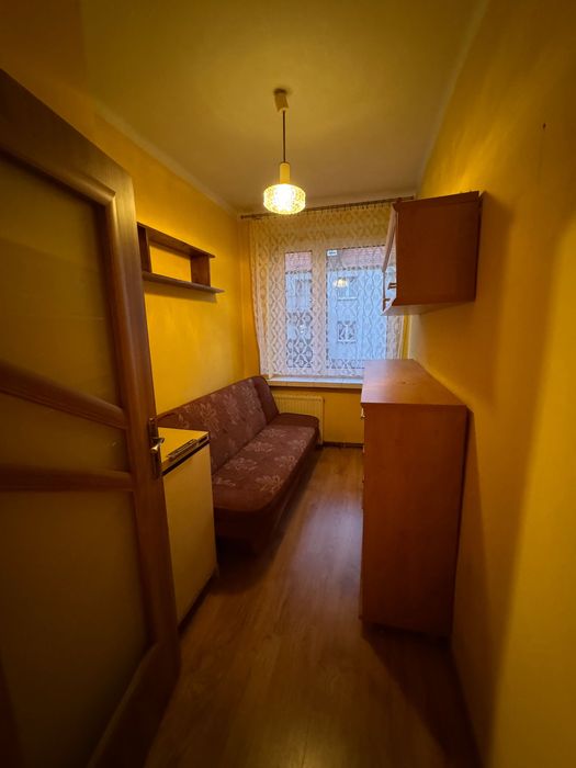 2-pokojowe mieszkanie z piwnicą – Zabrze, Helenka