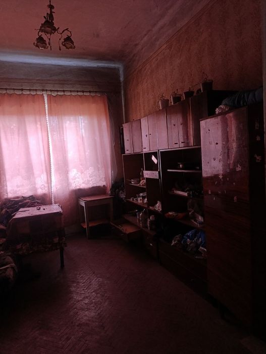 Продам пів будинку смт Буштино