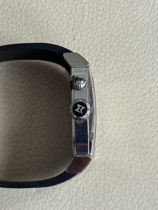 Edox classe Royale GMT  Big date