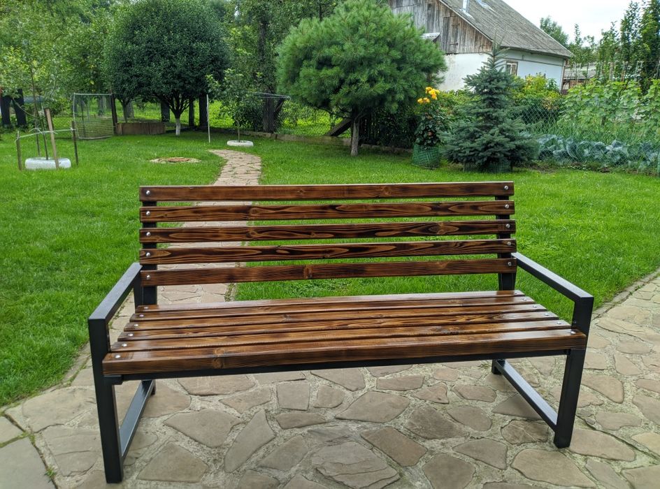 Садова лавочка в стилі лофт !!!
Металевий каркас з профтруби 50×30,