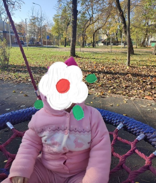 Продам теплу кофту для дівчинки